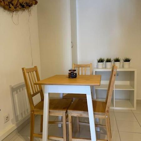 Petite Maison De Plage Apartment กอสตา ดา กาปาริกา ภายนอก รูปภาพ