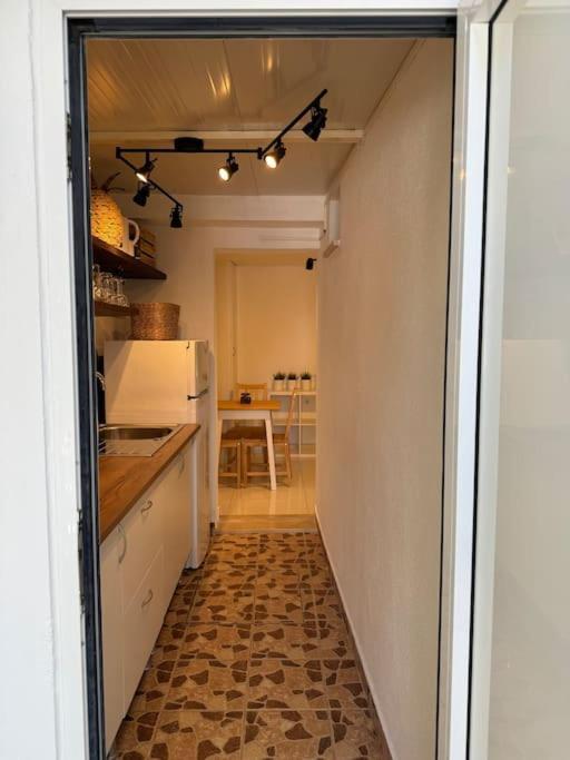 Petite Maison De Plage Apartment กอสตา ดา กาปาริกา ภายนอก รูปภาพ